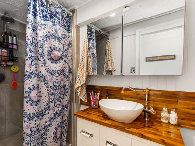 10 Mount Louisa Drive, Mount Louisa