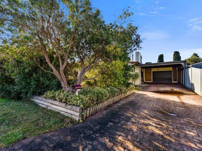25 English Drive, Millicent