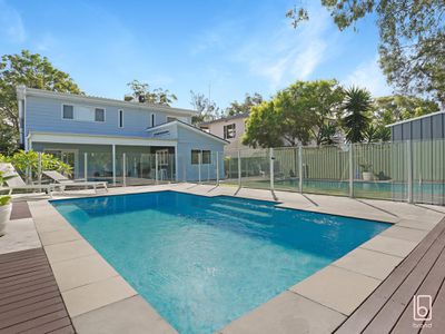 146 Cams Boulevard, Summerland Point