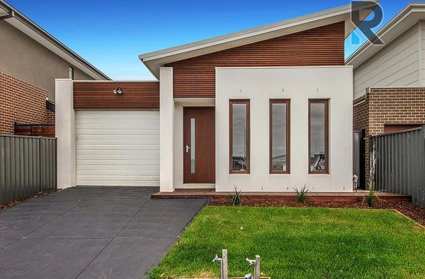 44 Marathon Boulevard, Craigieburn