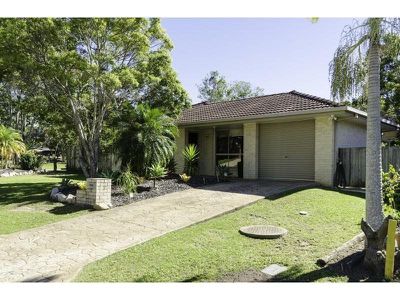 16 Gooloi Court, Tewantin