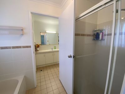 69 Hammond Street, Urangan
