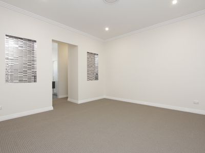 6C Moore Street, Dianella