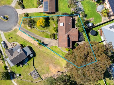 10 TAROURGA PLACE, Dalmeny