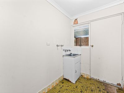 12 Adair Avenue, Mount Nasura