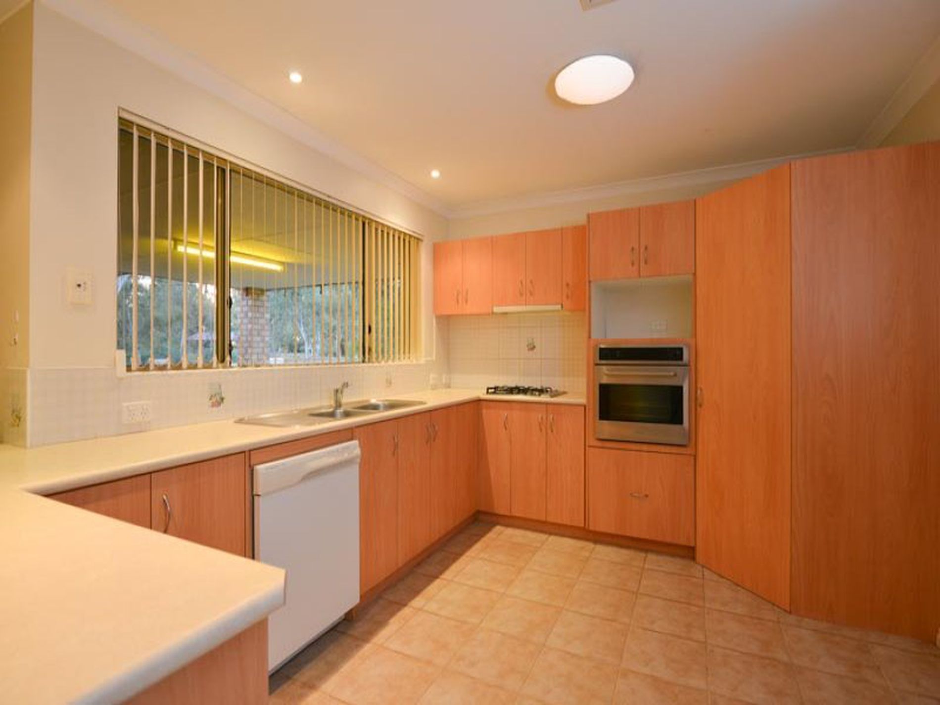 5 / 386 Hay Street, Kalgoorlie