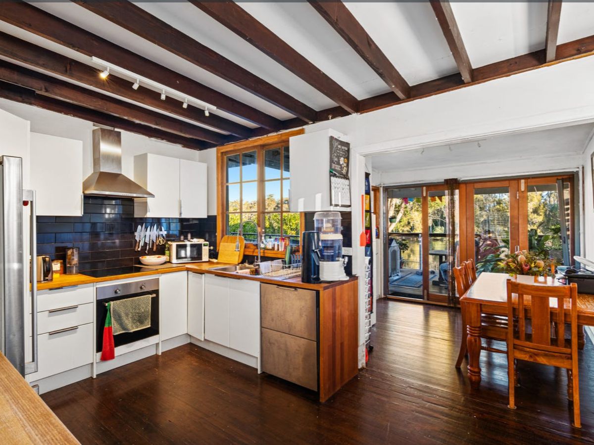 210 Geoffrey Road, Chittaway Point