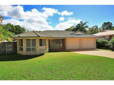9 Cambridge Court, Tewantin