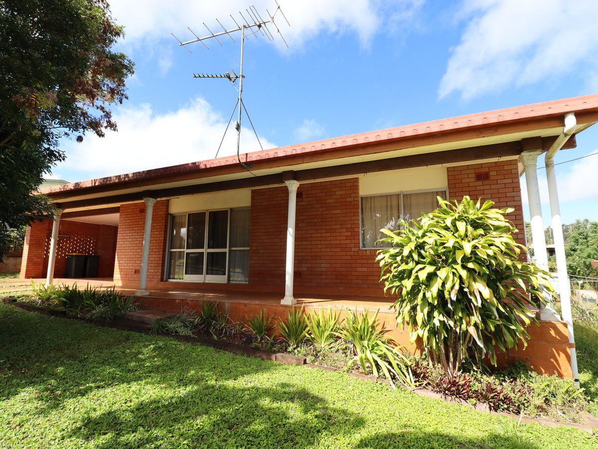 13 CUMBRIAN AVENUE, Atherton