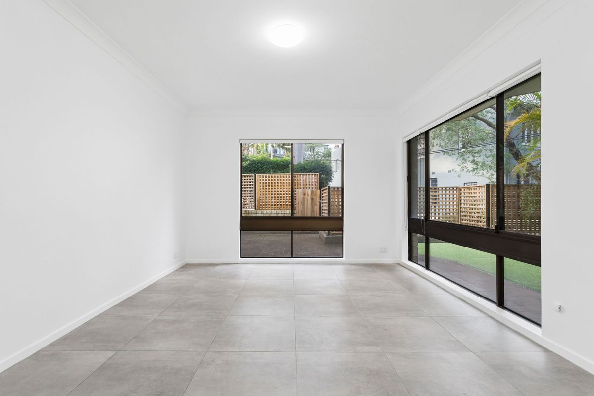 1 / 14 Furber Road, Centennial Park