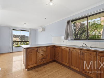 1 / 10 Donald Court, Glenorchy