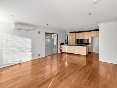 1 / 11 Salisbury Road, Rivervale