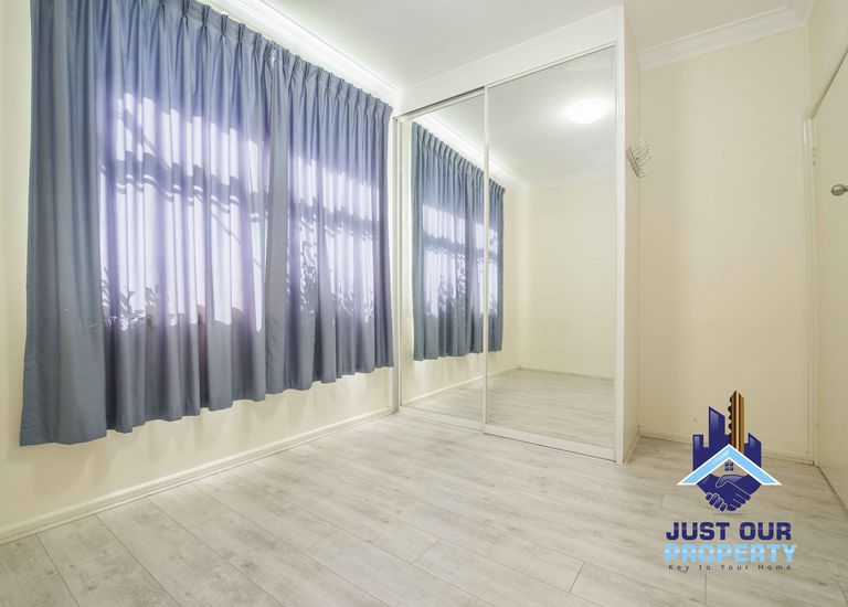 11 Marmion St, Birrong