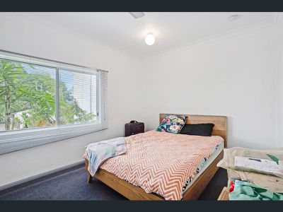 9 / 133-135 Collins Avenue, Edge Hill