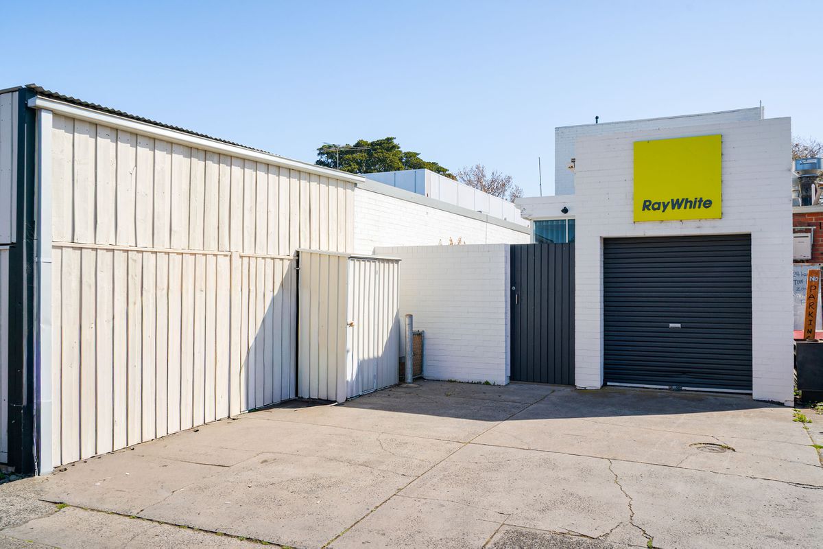 50 Pier Street, Altona