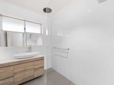 31 Galliers Avenue, Armadale