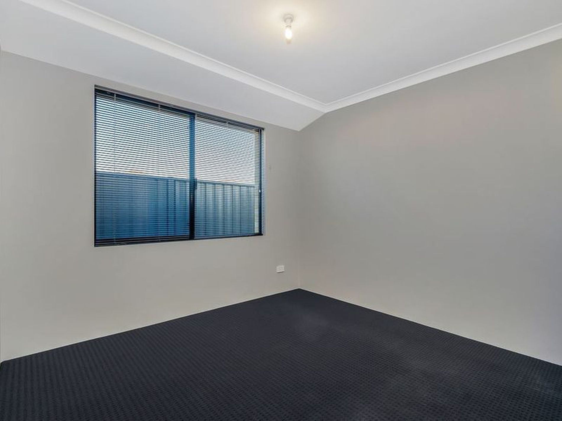 45 Mebbin Grove, Yanchep