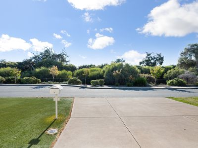 7 McPhail Street, Piara Waters