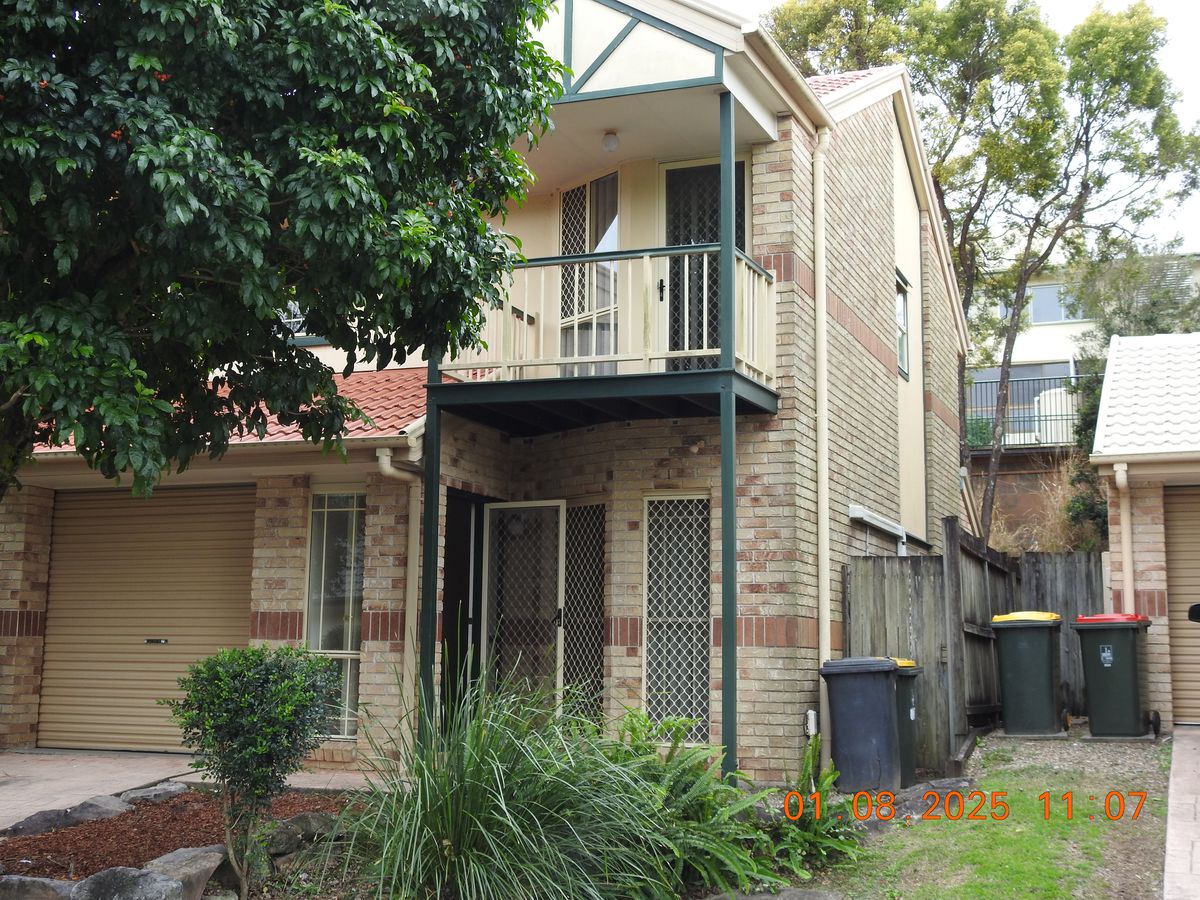 32 / 7 Titania Street, Morningside