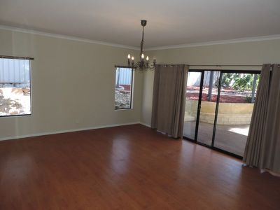 3 Dolium Court, Heathridge