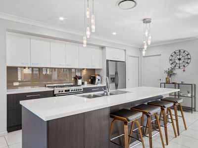 148 Santa Monica Drive, Augustine Heights