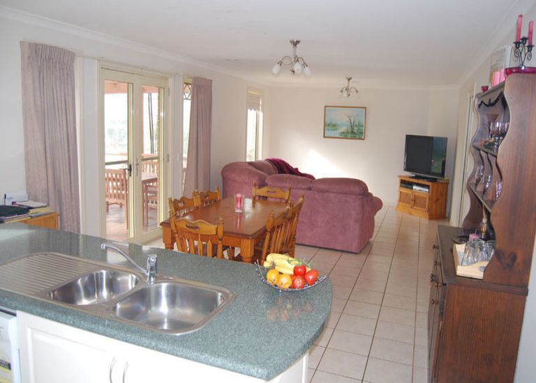 11 Donegal Court, Portland