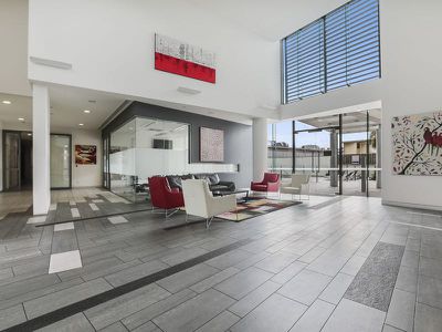 1085 / 16 Hamilton Place, Bowen Hills