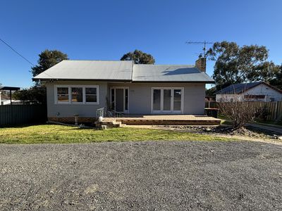 609 Armidale Road, Tamworth