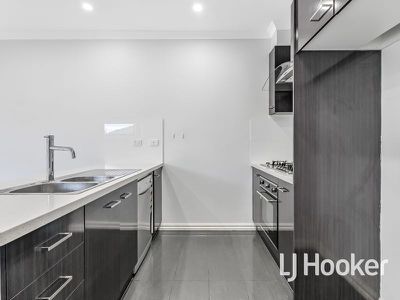 12 Pistachio Close, Hampton Park