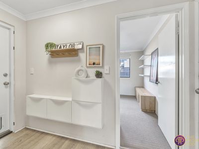 1 Bullfinch Street, Huntingdale