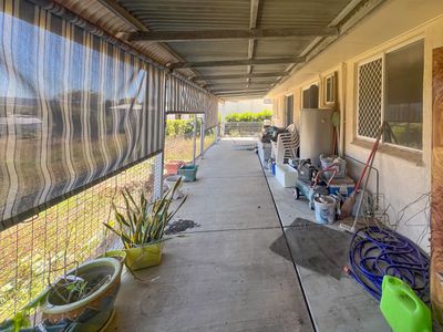11 MOFFATT STREET, Kalbar