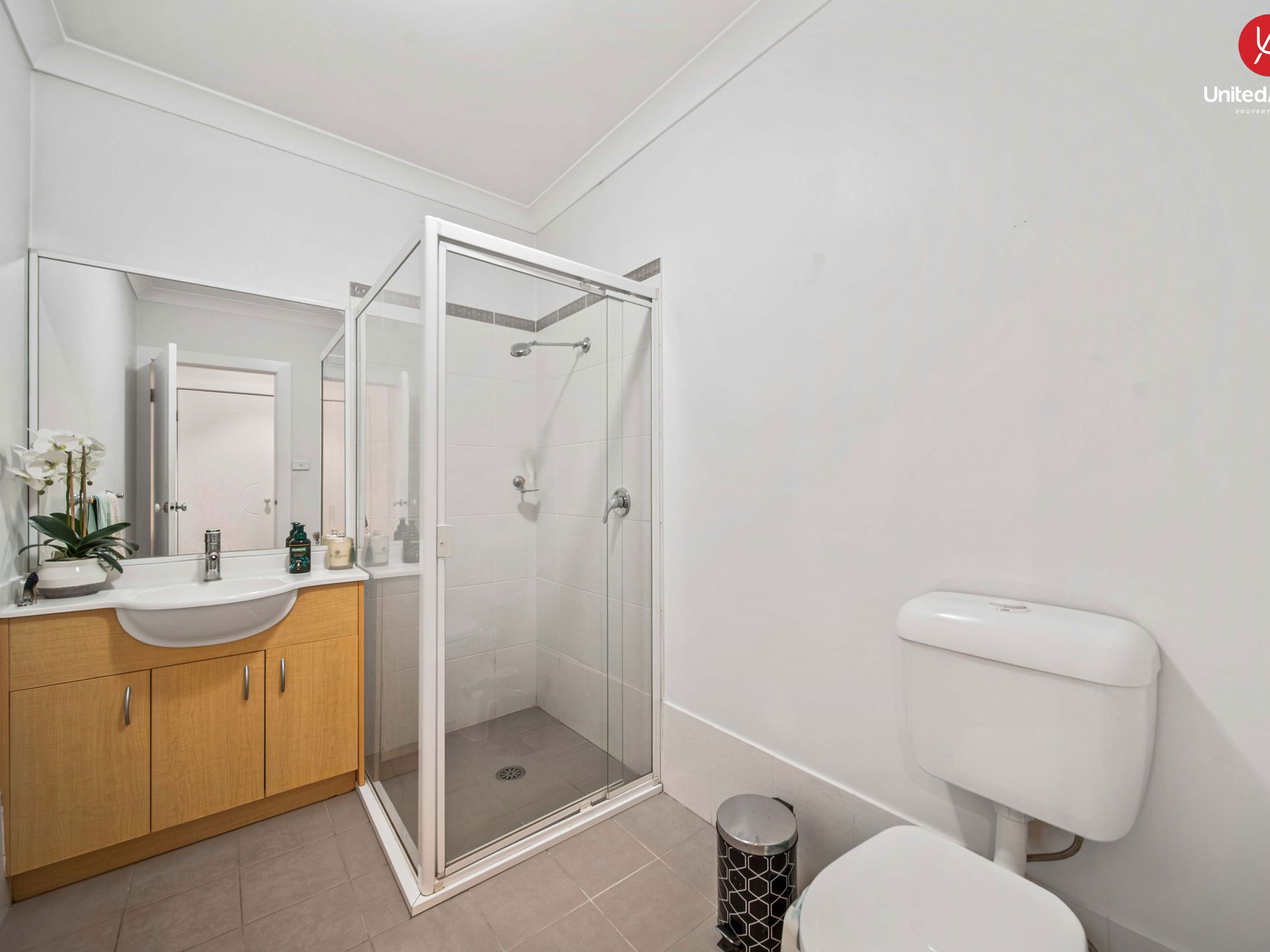 11 London Court, Cecil Hills