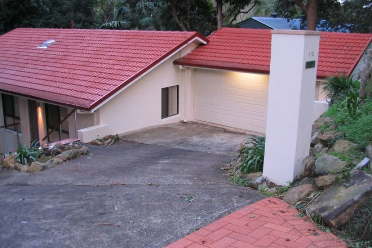1 / 5 Palmgrove Place, North Avoca