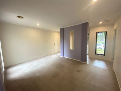 6 Secret Garden Way, Tarneit
