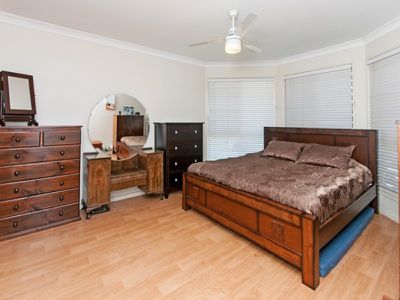 20 Sutherland Crescent, Goodna