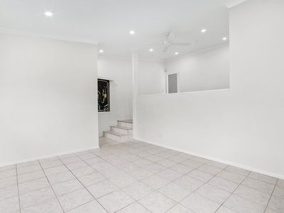 94 Passerine Drive, Rochedale South