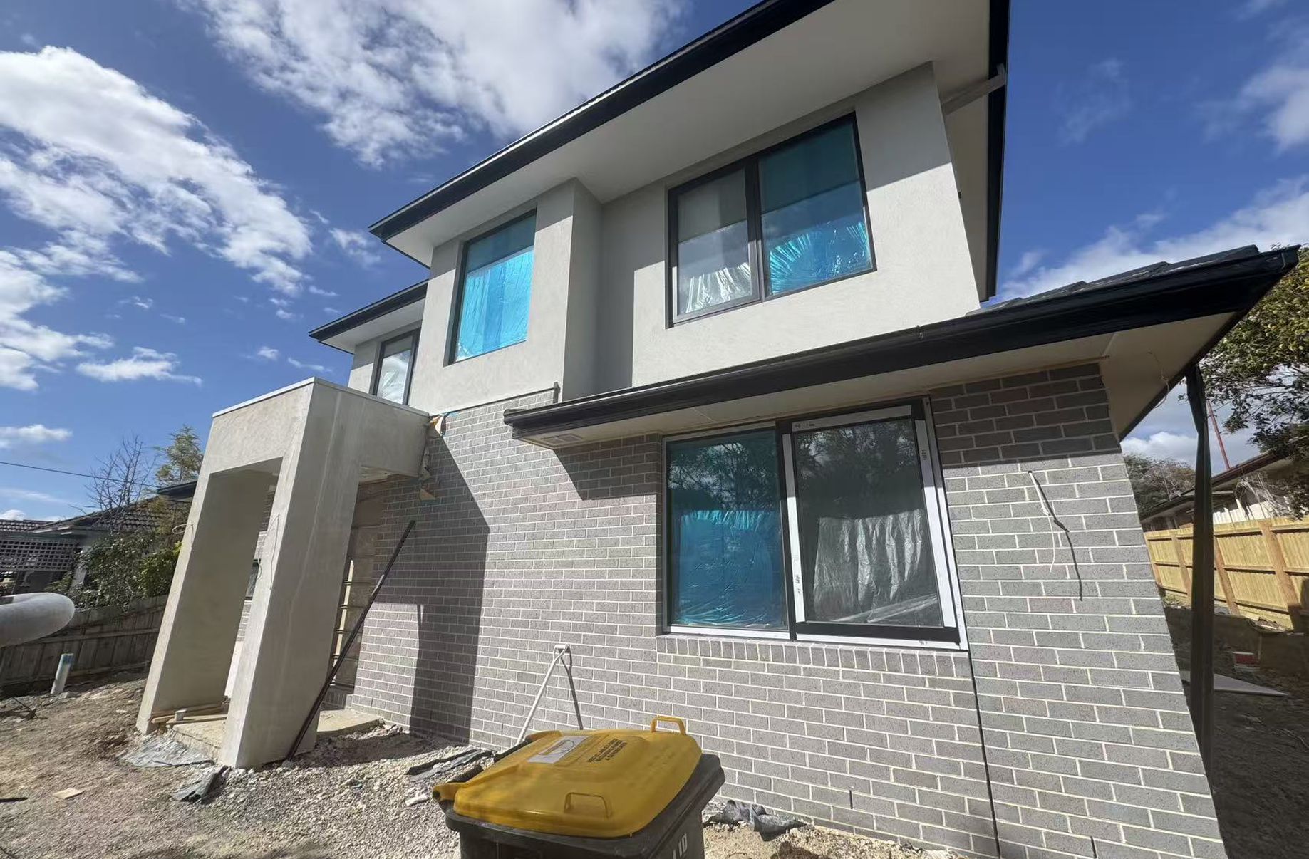 1-2 / 116 Station Street, Burwood