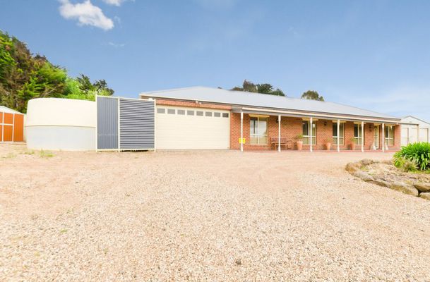 1451 Bolinda Darraweit Road, Darraweit Guim