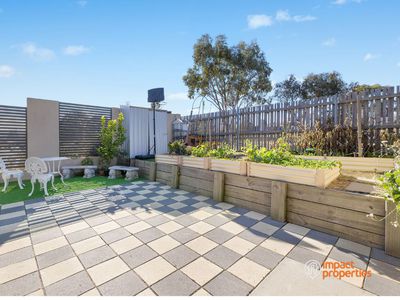 32 / 41 Lawrenson Cct, Jacka