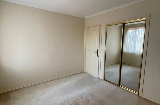 9 / 24 Barrymore Road, Greenvale