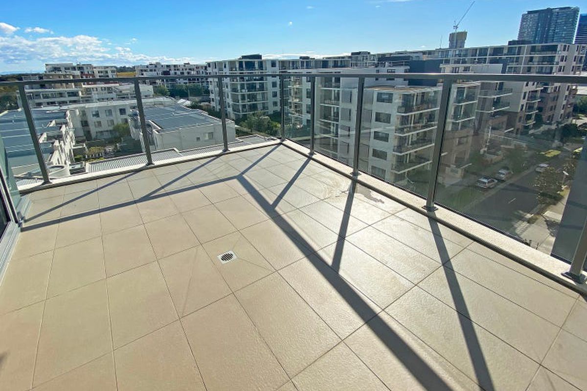 708 / 7  Stromboli Strait , Wentworth Point