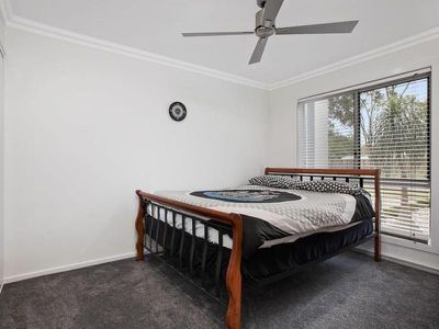 1 / 34 Hughes Road, Urangan