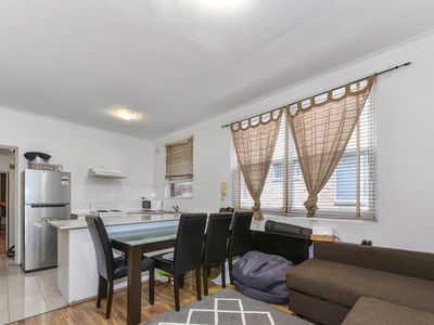 1 / 21 St Georges Pde, Hurstville
