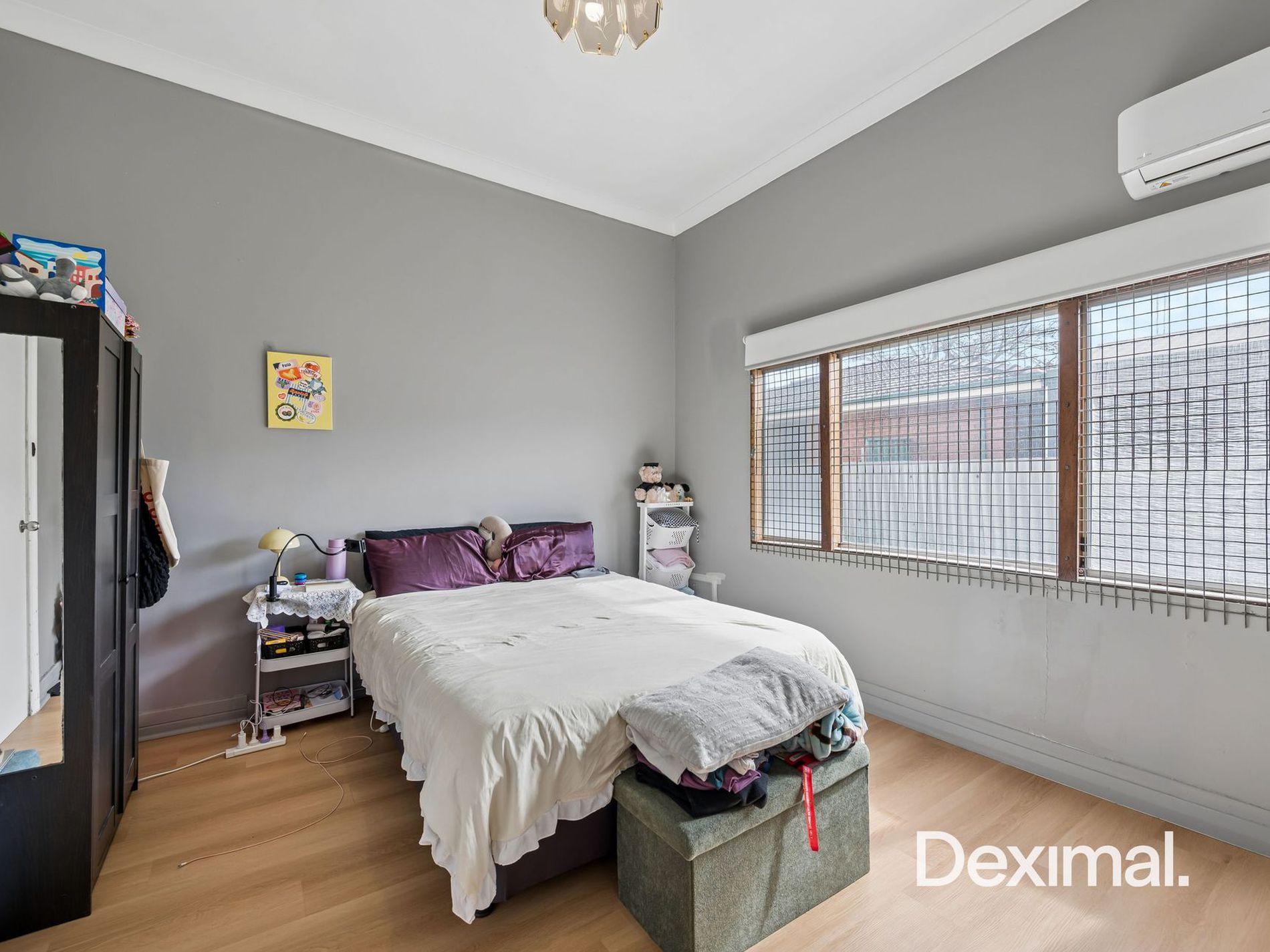 213 Sevenoaks Street, Cannington