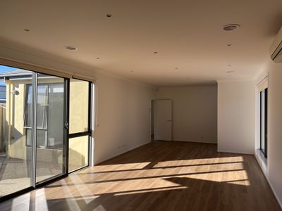 3 / 3 McNabb Avenue, Geelong West