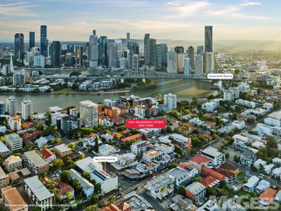 1 / 691 Brunswick Street, New Farm