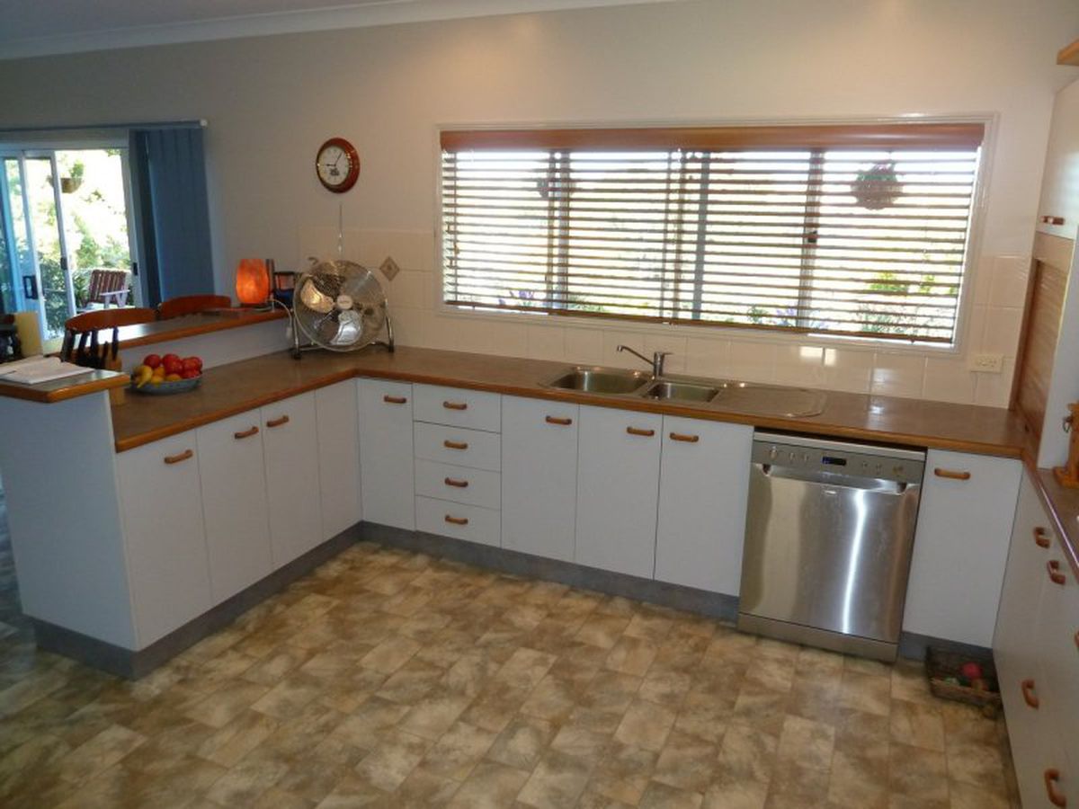 64 Sheehan Rd, Tarzali
