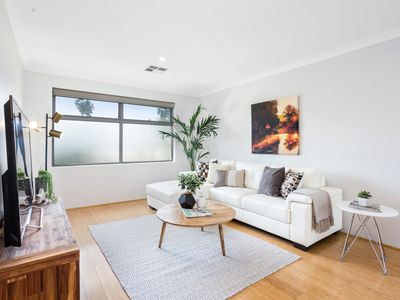 2 / 87 Hardey Road, Belmont