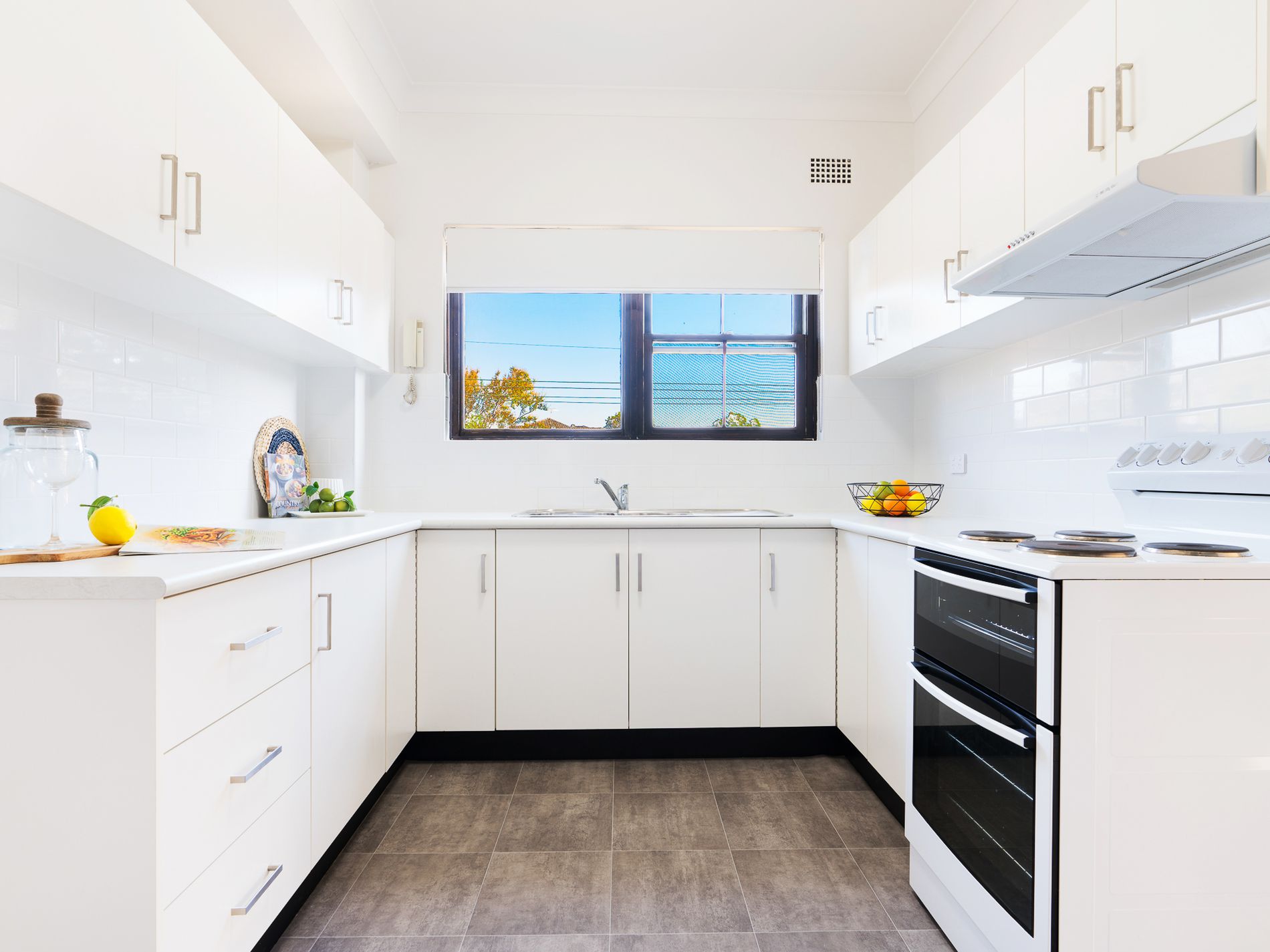 1 / 30 High Street, Carlton