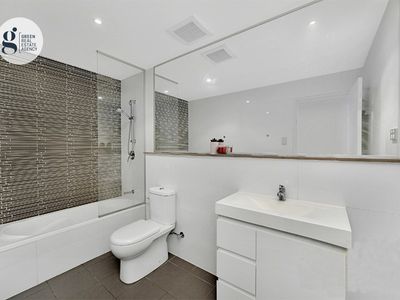 A308 / 81-86 Courallie Avenue, Homebush West